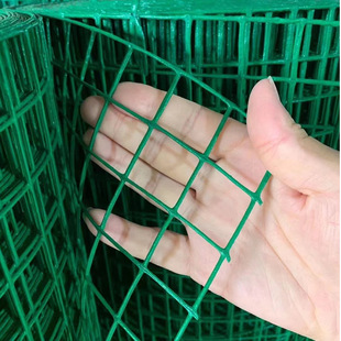 Plastic-impregnated and plastic-coated Dutch net guardrail orchard farm fence steel wire mesh fence barbed wire mesh breeding circle ground mesh
