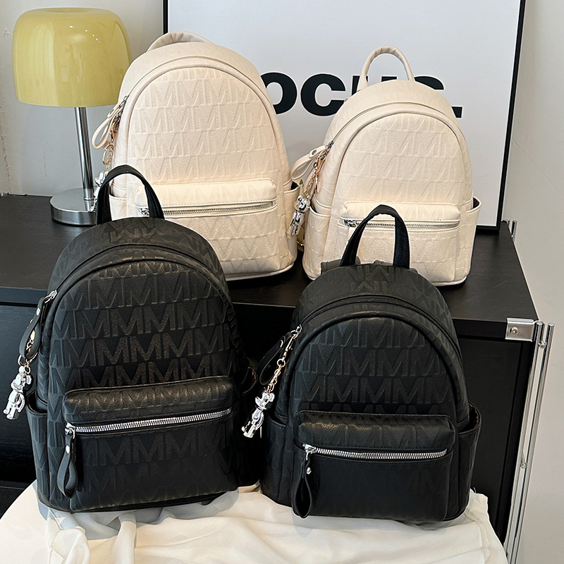 Rugzak voor dames Britse reliëfletterrugzak Hong Kong-stijl woon-werkverkeer zachte leren textuur schooltas voor studenten_voghion.com