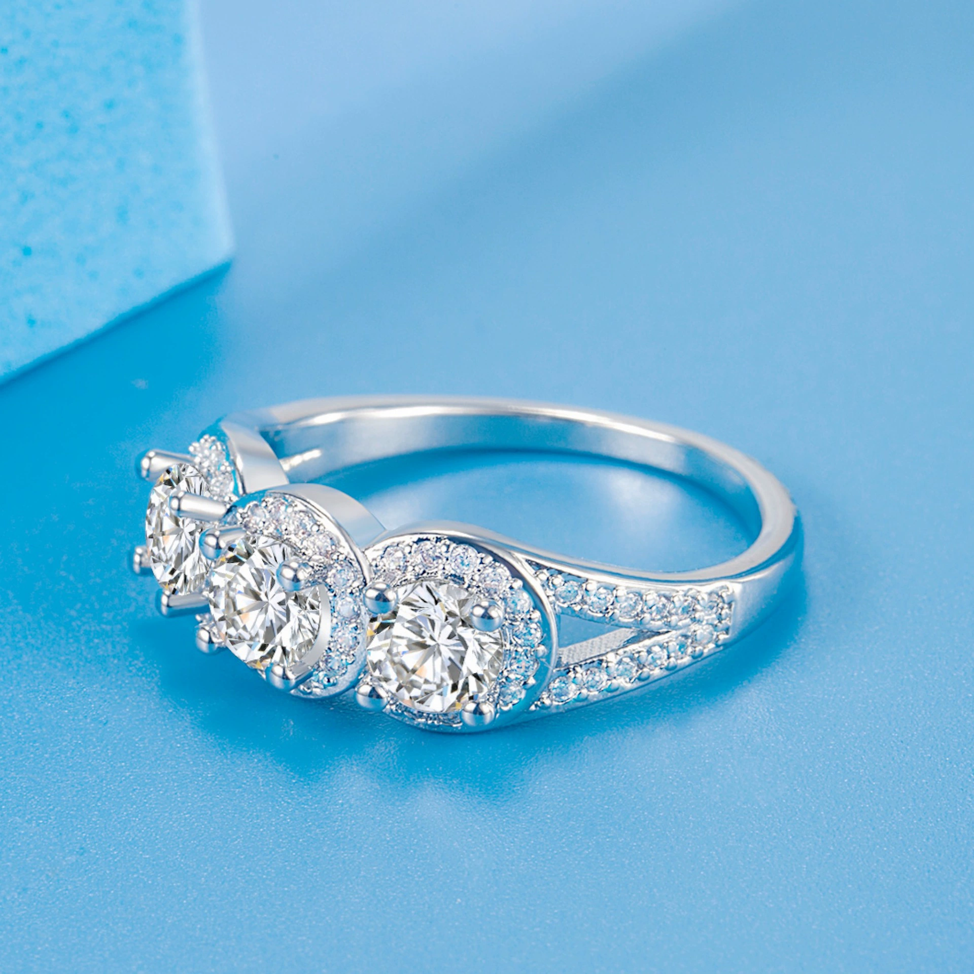 Wedding ring, fashionable zirconium, ring with stone, European style, micro incrustation, diamond encrusted, Birthday gift