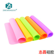 现货方形硅胶餐垫北欧儿童硅胶烘培隔热垫 西餐垫 学生电脑餐桌垫