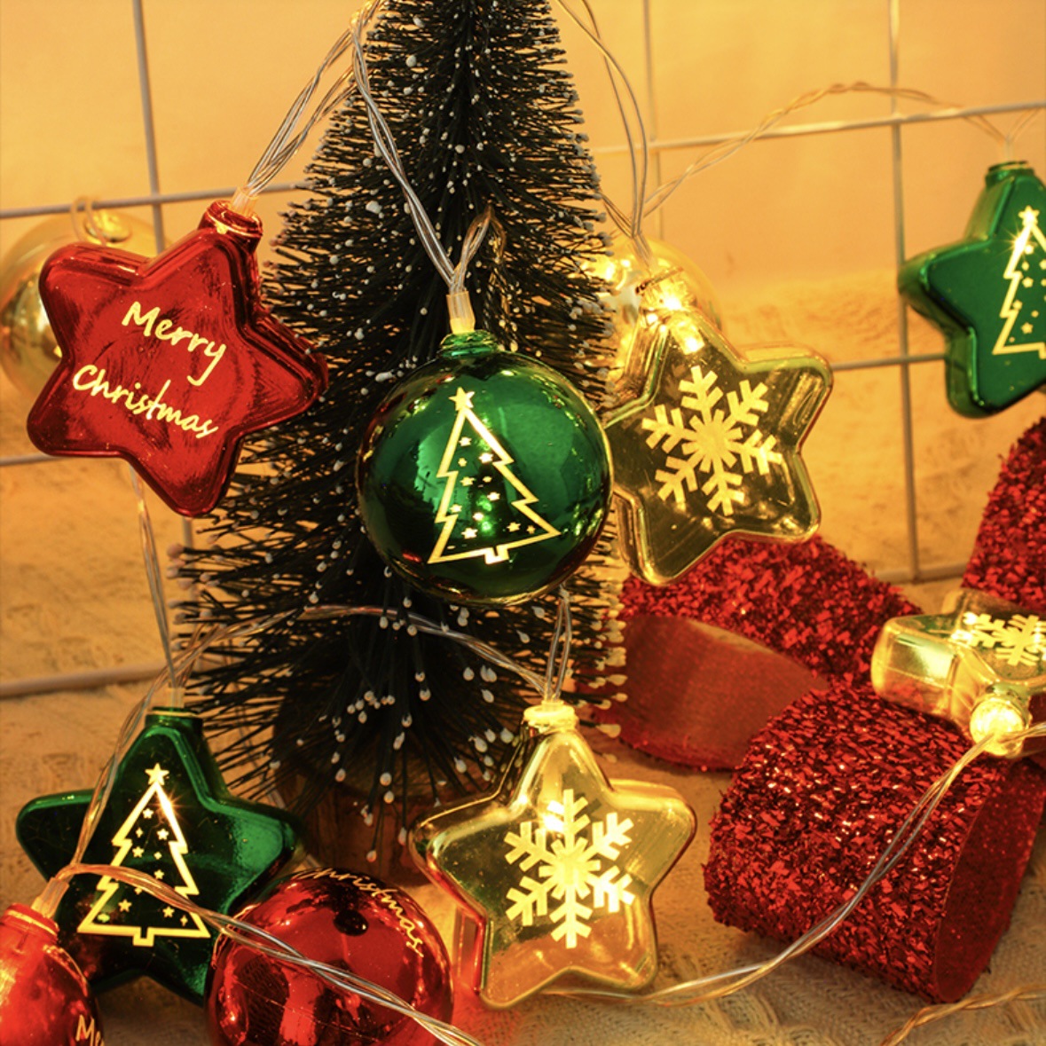 LED de Navidad impresa en color bola galvanizada estrella colgante string de luz decoración árbol de Navidad escena de atmósfera de luz de color
