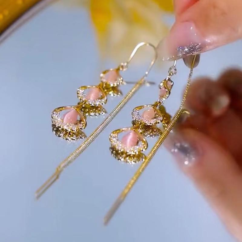 Elegant small long universal earrings with tassels