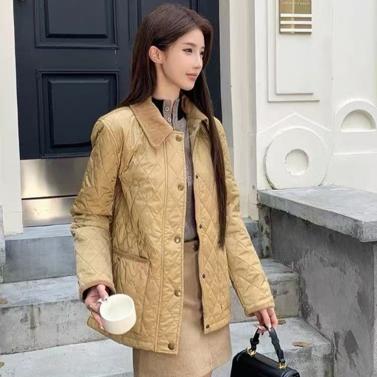 High-End Version - B Brand Quilted Cotton Jacket with Plaid Lining Design, Corduroy Collar, Color-Blocking, Short Style, New Autumn/Winter Model
