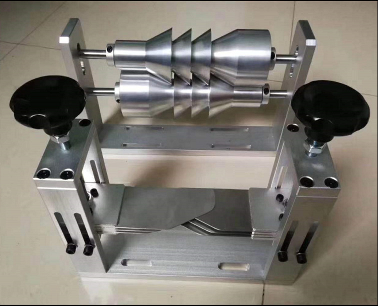 平面口罩机折布轮 4四折口罩机折叠辊 折布组压布组送料滚轴组件