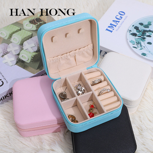 Multifunctional portable jewelry box jewelry storage box storage bag ring earrings necklace earrings anti-oxidation box