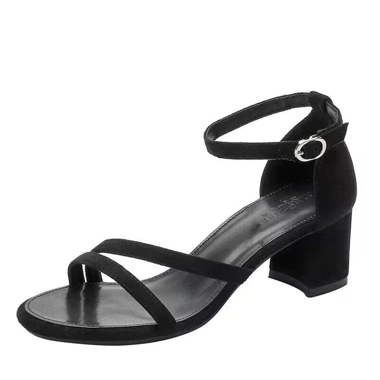 Fada francesa tierna zapatos de tacones altos para mujeres 2026 verano nuevo tacones gruesos de hebilla de sandalias de talón con falda