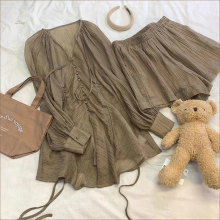 法式复古v领雪纺套装女夏季2025新款气质设计感防晒上衣高腰短裤