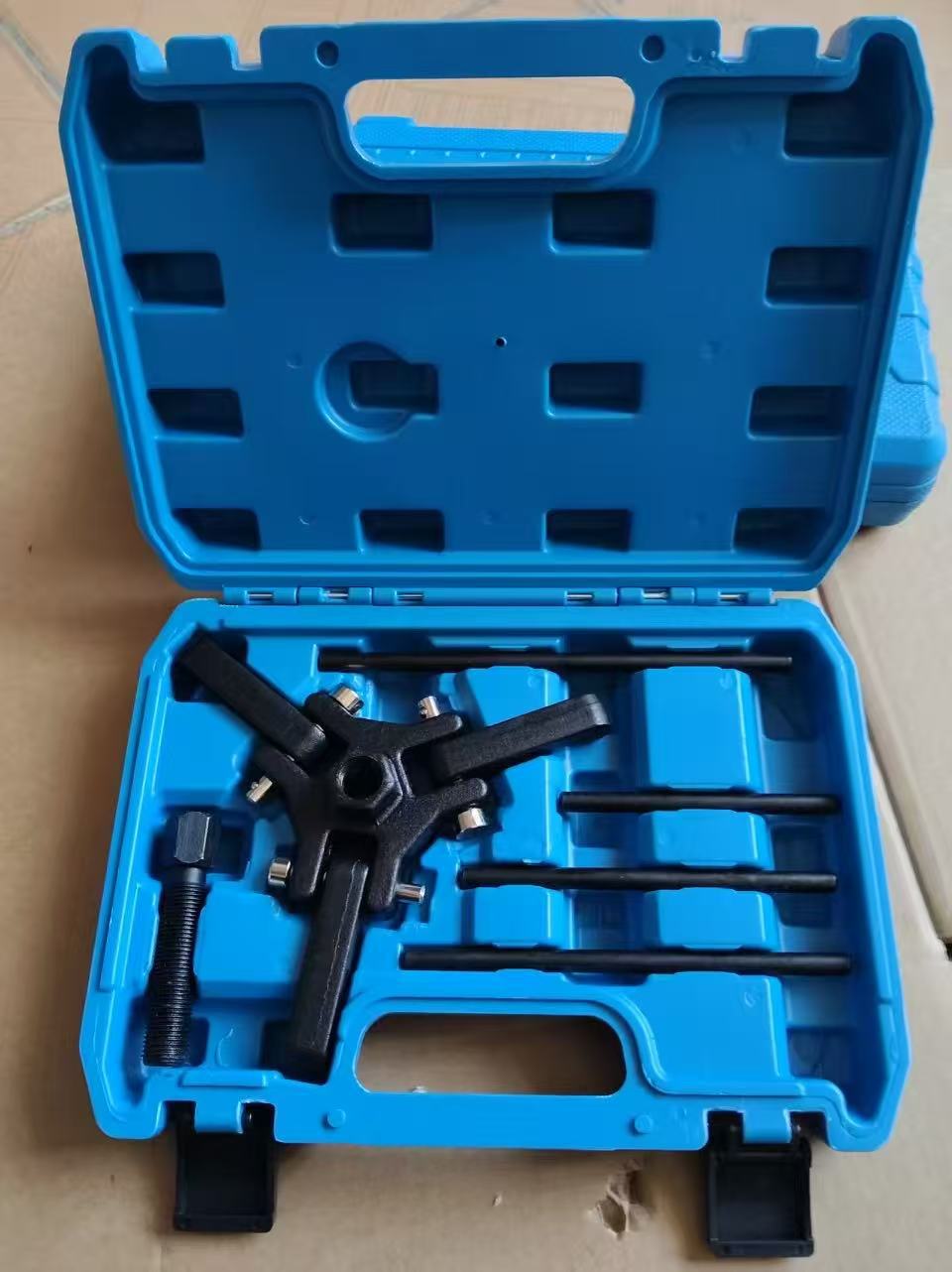 Suitable for Ford, Chrysler, Cadillac three-prong crankshaft pulley removal timing belt puller tool