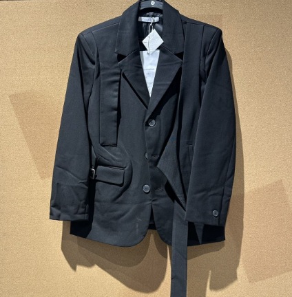 MTL ropa de hombre | 20250328 chaqueta de traje casual de primavera bolso de la suerte opcional [tamaño M sin devolución ni cambio]