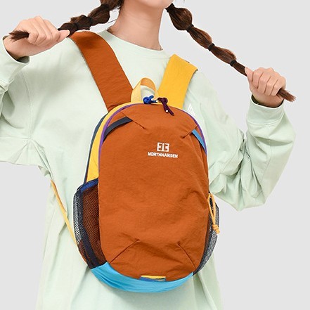 户外登山包撞色轻便双肩包男女外贸逛街背包大学生休闲书包旅行包|undefined