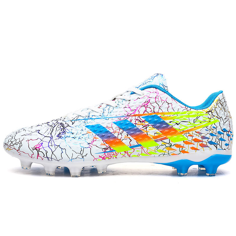 Fábrica de nuevos zapatos de entrenamiento de clavos largos zapatos de entrenamiento de clavos jóvenes estudiantes zapatos de entrenamiento de fútbol