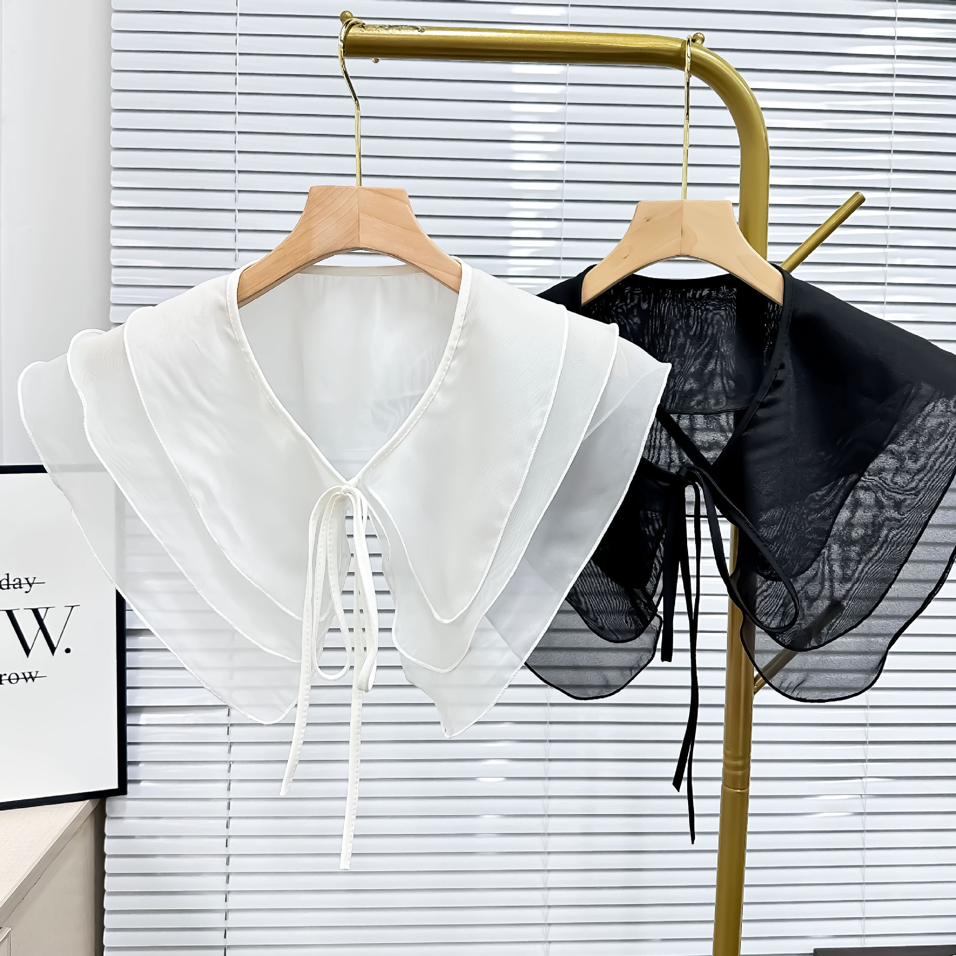 Pequeño viento fragrante blanco y negro de doble color cuello de chiffón de lazo falso moda moda moda de ropa de estilo único cuello coreano image 1