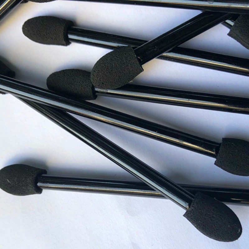 9CM Belleza Sombra de Ojos Palo de doble cabeza de fábrica directa de fábrica de sombra de ojos cepillo de sombra de ojos herramienta de látex de maquillaje palo de algodón