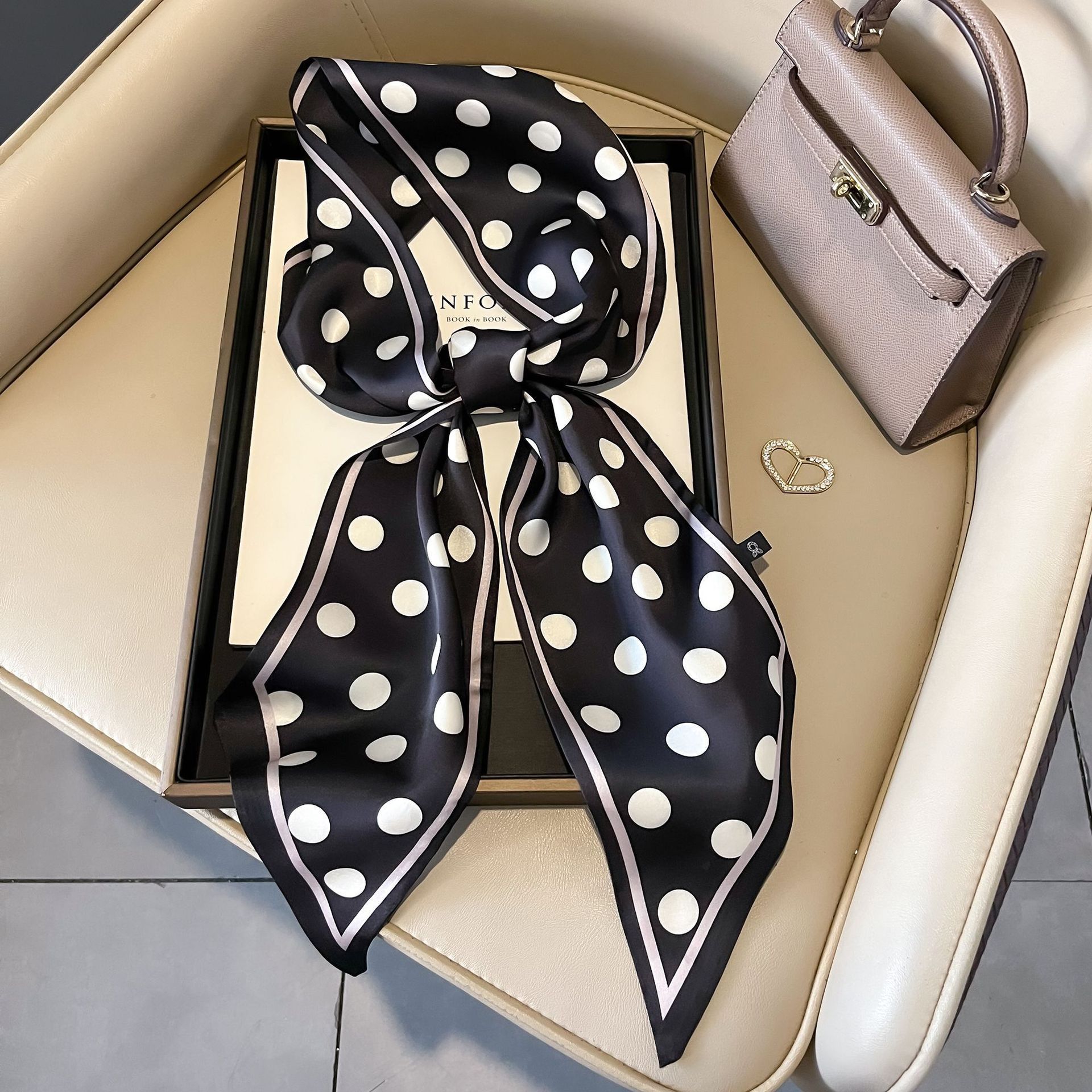 Nuevo caju pequeño cinturón de bufandas onduladas caju multifuncional cinturón de pelo de alta calidad bufandas profesionales