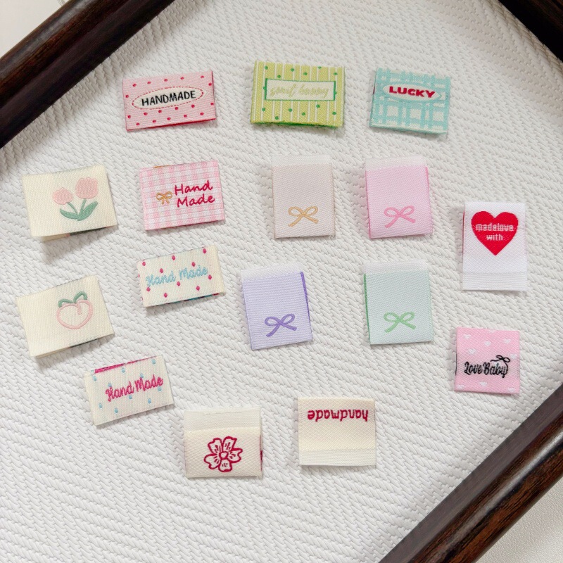 New Korean-Style Fabric Tags, Foldable Tags, Fresh and Simple Polka Dot Bowknot Bag Side Labels, Handmade Accessories New Korean-Style Fabric Tags, Foldable Tags, Fresh and Simple Polka Dot Bowknot Bag Side Labels, Handmade Accessories