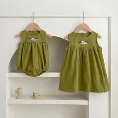 夏季新款女寶寶背心裙嬰兒刺繡寶寶無袖包屁哈衣三角爬服姐妹裝