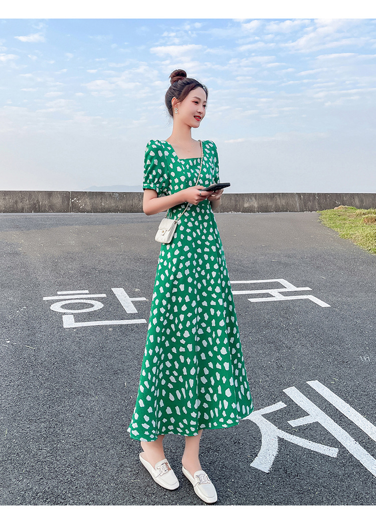 Sexy Short-sleeved Korean Hepburn-style Elegant Dress, A-line Chiffon, Pure And Alluring, Plus-size, Green Floral_ecoleips.com