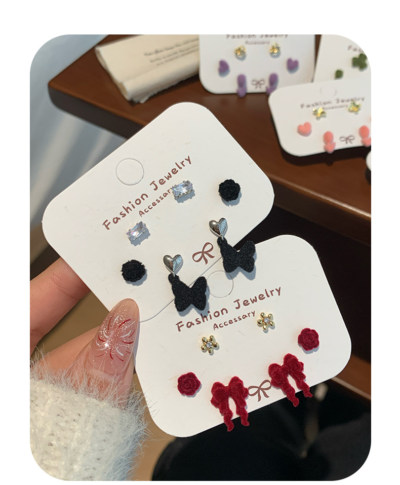 Ear Studs Classification 1 Set Quantity 1 Set Sweet Heart Shape Bow Knot Flocking Ear Studs