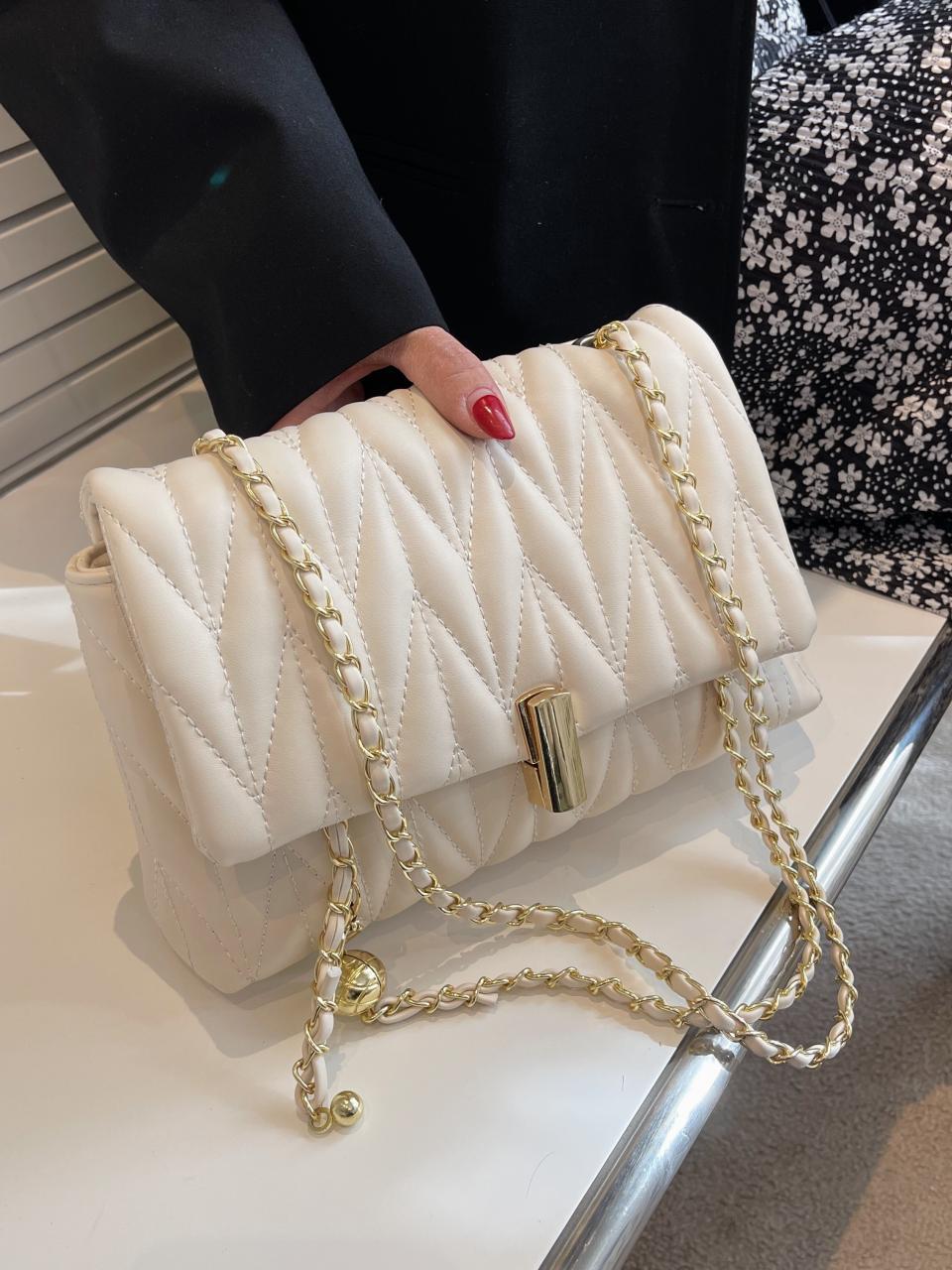 Moda coreana bordada pequeña bolsa cuadrada mujer 2025 nuevo estilo extranjero bolso de hombro universal bolso super caliente bolso mochila