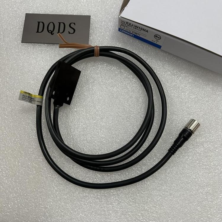 欧姆龙E3S-CL2-M1J E3S-CT11 E3S-CR11 E3S-CD61 E3S-CL2 传感器