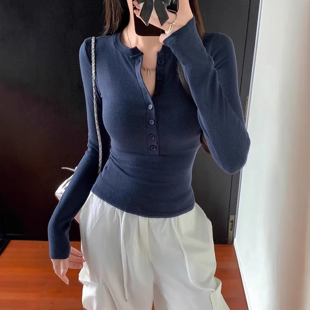 Sexy Pure Desire Button Solid Color Long-Sleeve T-Shirt for Women, Spring and Autumn V-Neck Slim Fit Base Shirt for Women, Cross-Border