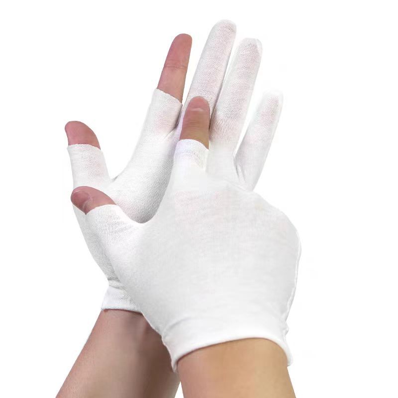 흰색 깨진 손가락 장갑