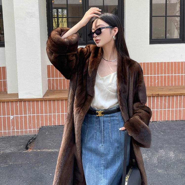 2026 New Vintage Mink Coat Caramel Color V-Neck Extended Length Faux Mink Fur Coat with Belt Slim Fit