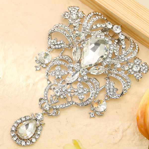 creative high-end fashionable brooch drop-shaped