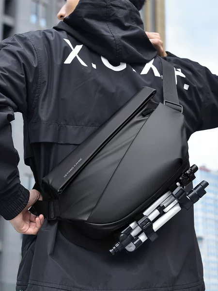Crossbody Bag for Men, High-End Casual, Trendy and Cool Motorcycle Bag, Men's Oxford Cloth Waterproof Portable Chest Bag, Shoulder Bag for Men