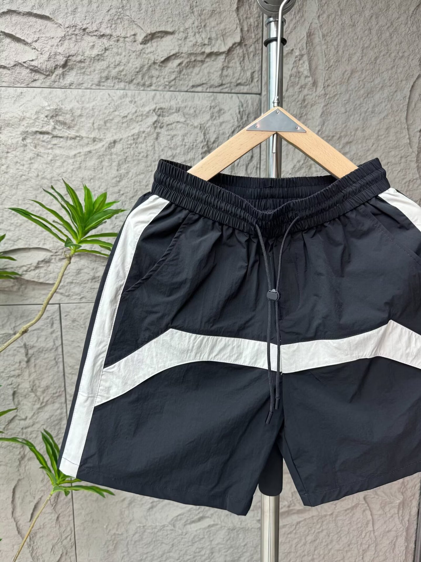 Men's Clothing Men's Summer Color Block Quick Drying Breathable Casual Shorts Versatile Trendy Five Point Mid Length Beach Sports Cool Pants_viptrois.com
