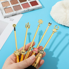 One Piece Animation Peripheral Luffy Chopper Skeleton Cool Powder Brush Eyeshadow Brush Makeup Brush Tool Set