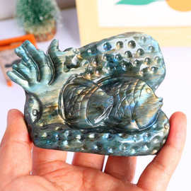 天然拉长石小丑鱼雕刻件蓝月光原晶石打磨跨境热销水晶雕刻件摆件