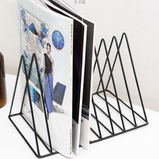 Scandinavian Ins Triangle Book Stand Iron Small Bookshelf Desktop Decoration Storage Rack Simple Book and Newspaper Rack Factory
