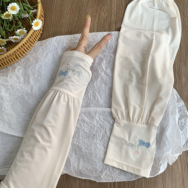 Protector solar suelto para conducir mangas de seda de hielo para mujer de verano estilo fino para andar en bicicleta, sombrilla, mangas de protección transpirables, brazos y brazos al por mayor