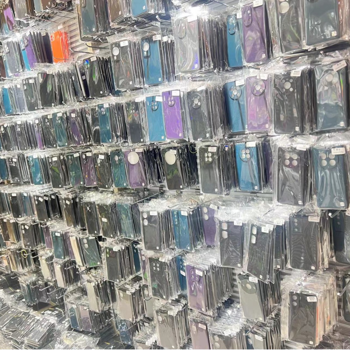 Mobile Phone Case Supply Suitable for Mate60 Pro, Apple 15 Pro, Xiaomi 14 Pro, Etc., with Lens Protection, Anti-Slip, and Scratch-Resistant