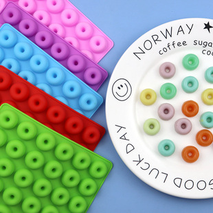 Spot Wholesale 48 Consecutive Small Donut Chocolate Mold Food Grade Silicone Fire Paint Wax Stand Mold