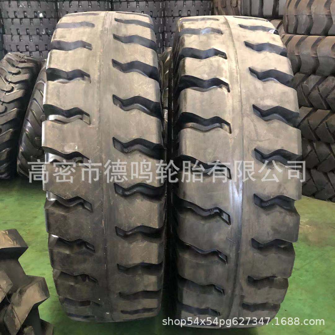 Suministro de neumáticos para minería de superficie lisa 18.00-25, neumáticos para maquinaria de construcción 1800-25, neumáticos para grúas portuarias.