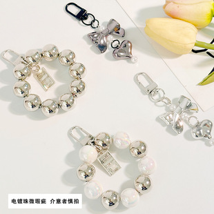 Neutral wind small bracelet bow pendant mobile phone short chain car key chain pendant student gift wholesale