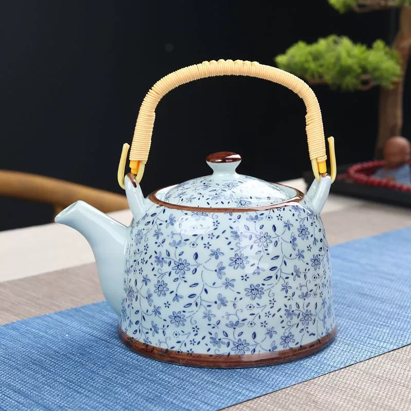 Big teapot for living room, flavored tea