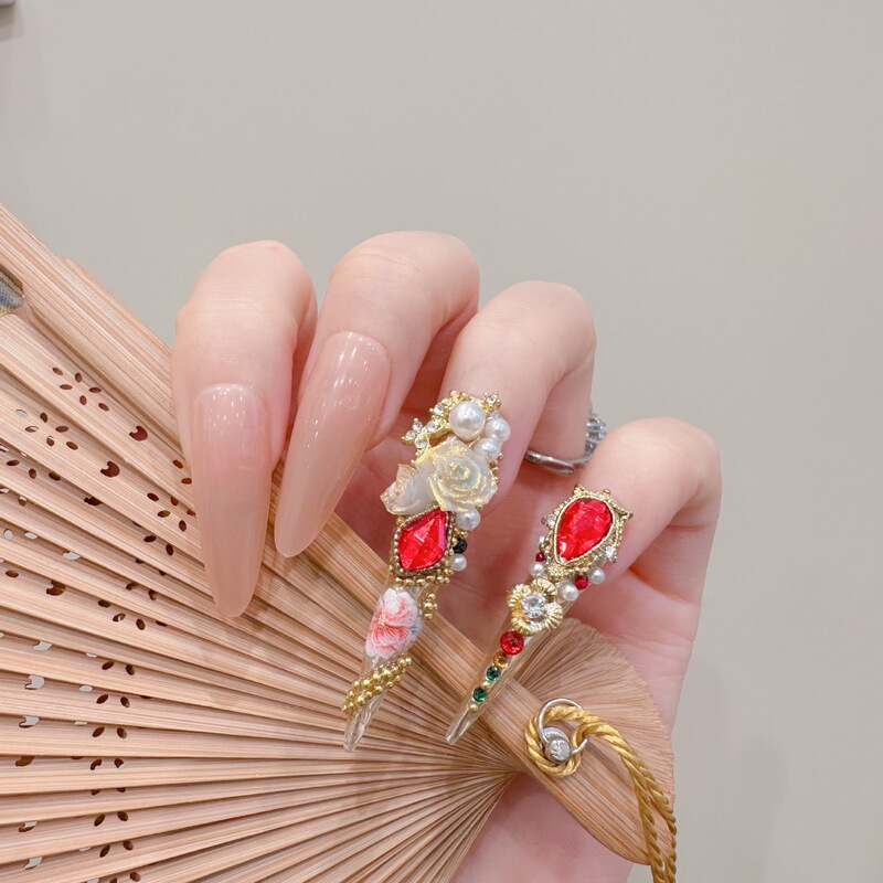 【Xi Fei Returns to the Palace】Purely Handmade Wearable Nails in Palace Style, Luxurious and High-End Nail Stickers for Imperial Concubines 【Xi Fei Returns to the Palace】Purely Handmade Wearable Nails in Palace Style, Luxurious and High-End Nail Stickers for Imperial Concubines