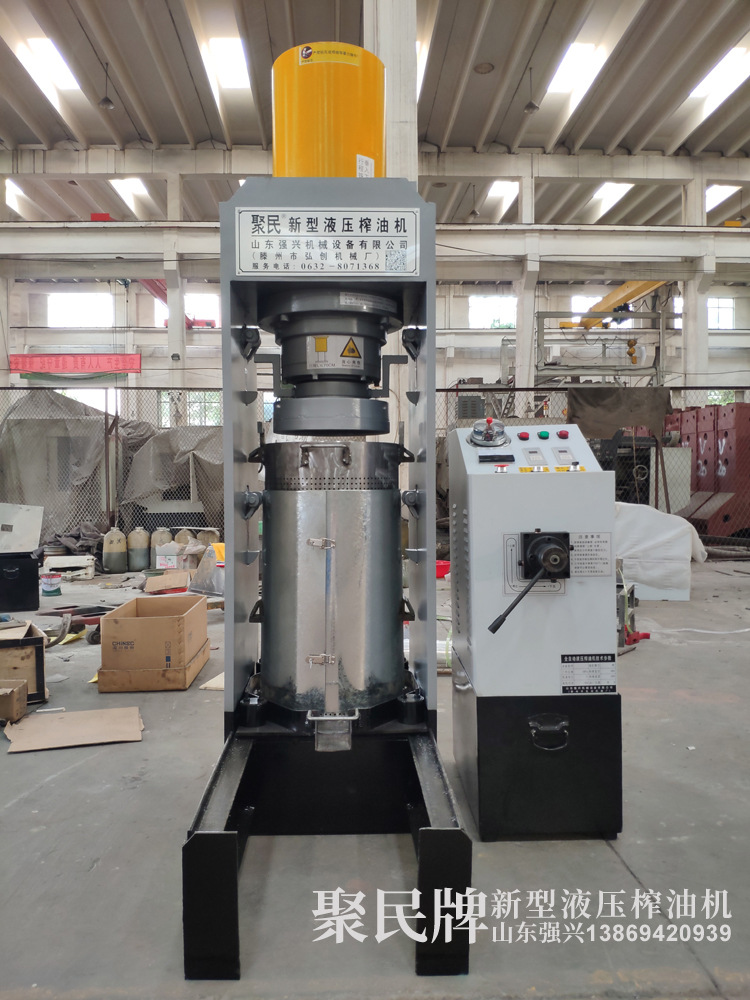 低温压榨椰子油榨油机    聚民牌沙棘油榨油机厂家    立式榨油机