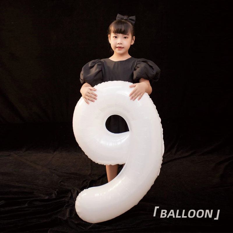 Extra large white balloon ins Internet celebrity aluminum film 40-inch American version digital aluminum film balloon white aluminum foil cross-border balloon