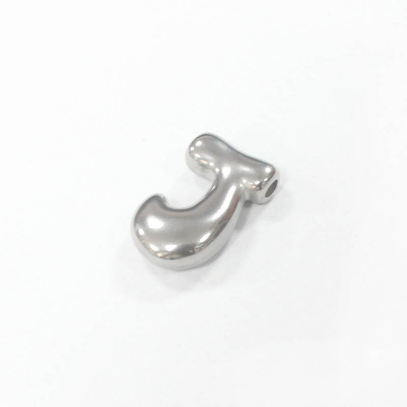 Steel-colored J letter (with horizontal hole on top) thickness 5.5*width 11*height 18mm*aperture 1.8mm (unit weight 3.7g)