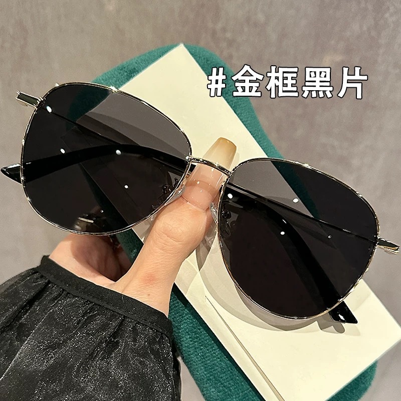 골드 프레임 블랙 필름(근시 장착 가능)