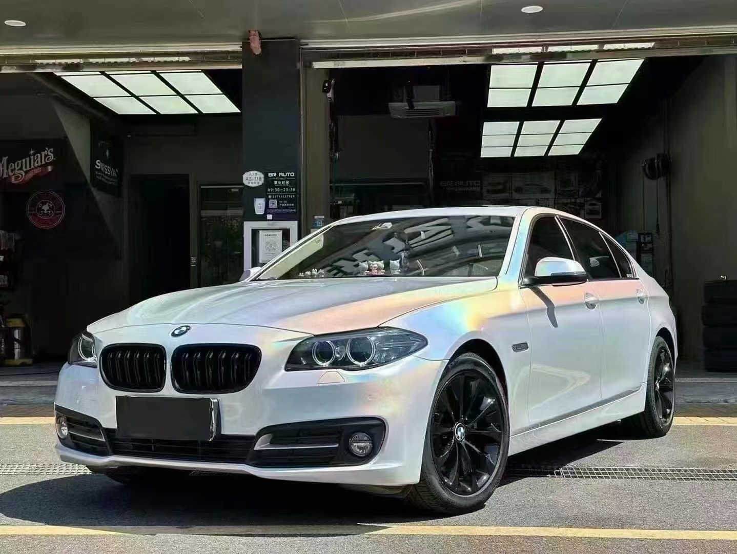 Car Color Changing Film Colorful Laser White Cross-Border Hot Selling Car Body Color Changing Film Gorgeous Gray Can Be Cut Factory Direct Sales