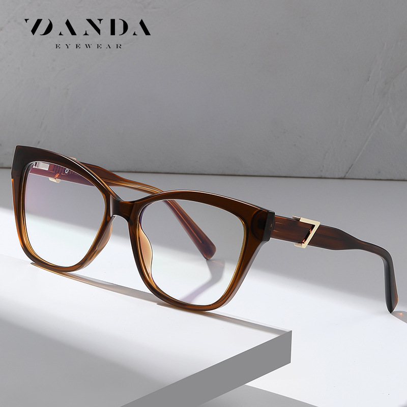 Ojo de gato de Europa y América gafas de luz anti-azul de las mujeres de alto grado Placa de pierna de primavera gafas lisas BC909 moda gafas de miopía