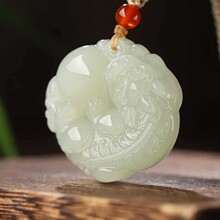 新疆天然和田玉貔貅吊坠男女款青玉霸王貔貅玉坠情侣皮休貔貅吊坠