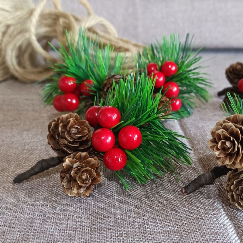 アマゾン熱売松針松果小花束クリスマスクリスマスツリー装飾ギフトボックスDIY部品写真撮影道具|undefined