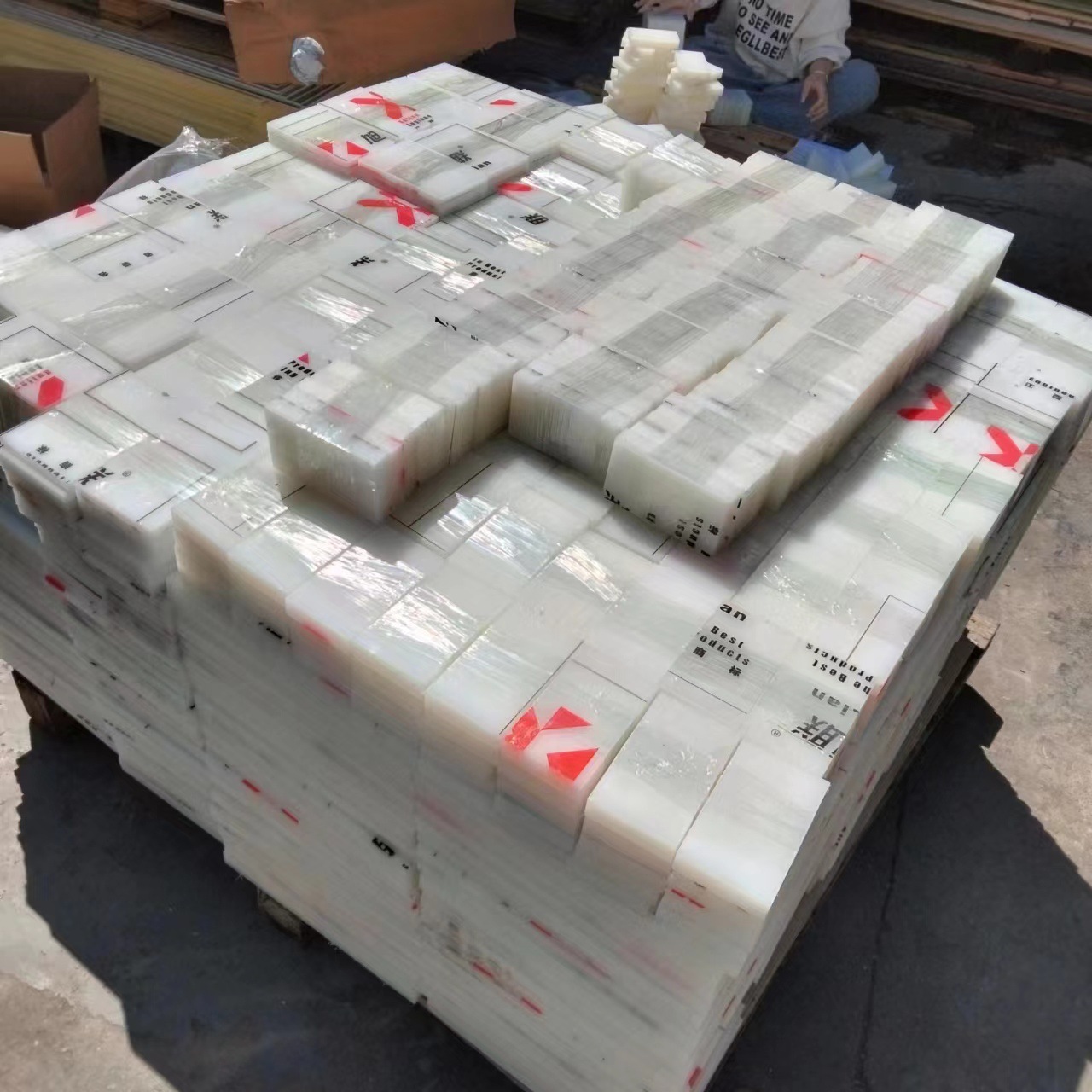 c9ebed5a16a8de67acbb5b352e3d3a