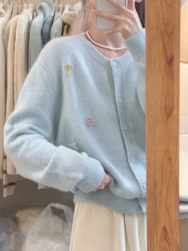 韩版温柔风软糯蓝色针织开衫毛衣外套女秋冬外穿宽松浣熊绒上衣|undefined